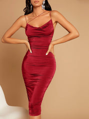 Vestido Midi Elise Apertado Gola