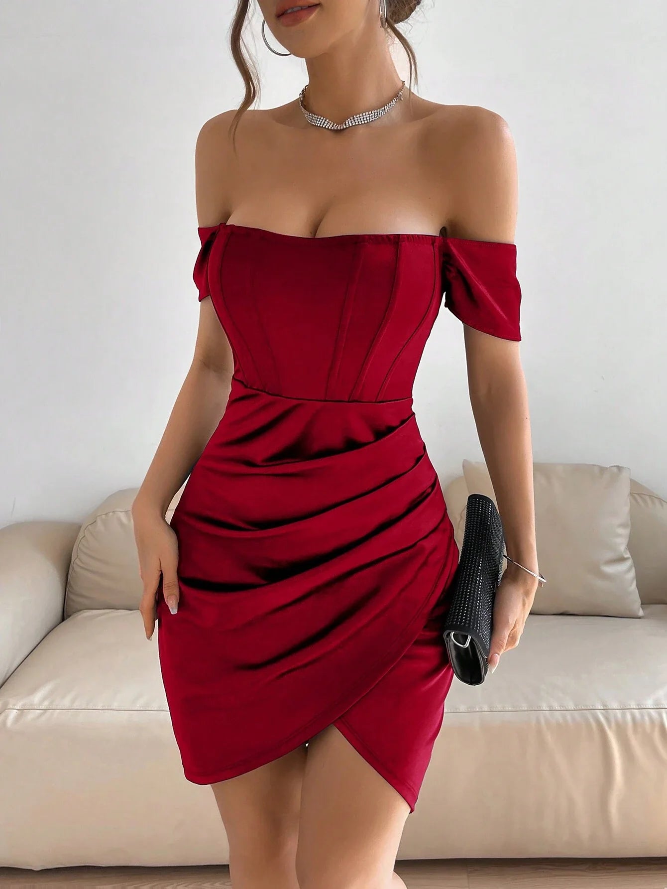 Vestido Feminino Midi Renia Drapeado de Ombros Abertos