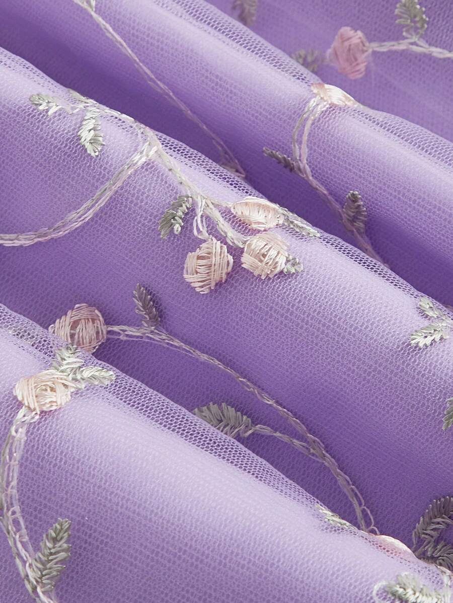 Vestido Bordado Ana - Liviele