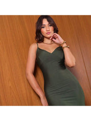 Vestido com fenda lateral - Liviele