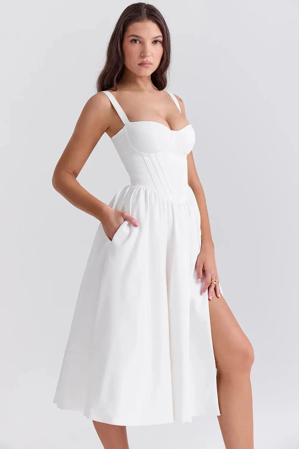 Vestido Midi Branco - Modelo Liviele