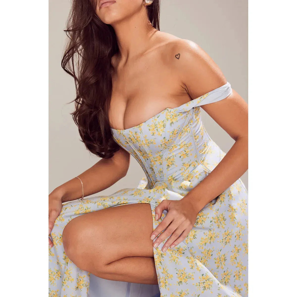 Vestido Midi  Estilo corset - Modelo Liviele