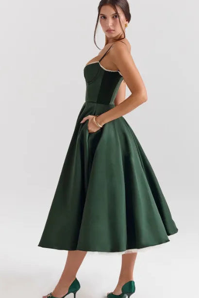 VestidoMidiModelaaCintura-Liviele_1.jpg