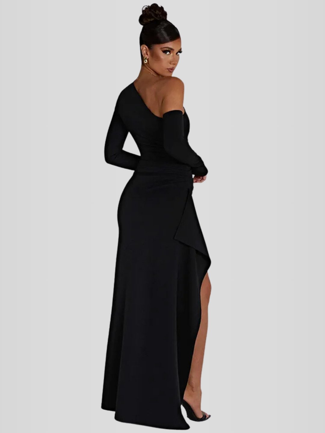 Vestido_Longo_Preto_Daiane_-_Modelo_Liviele_2.jpg