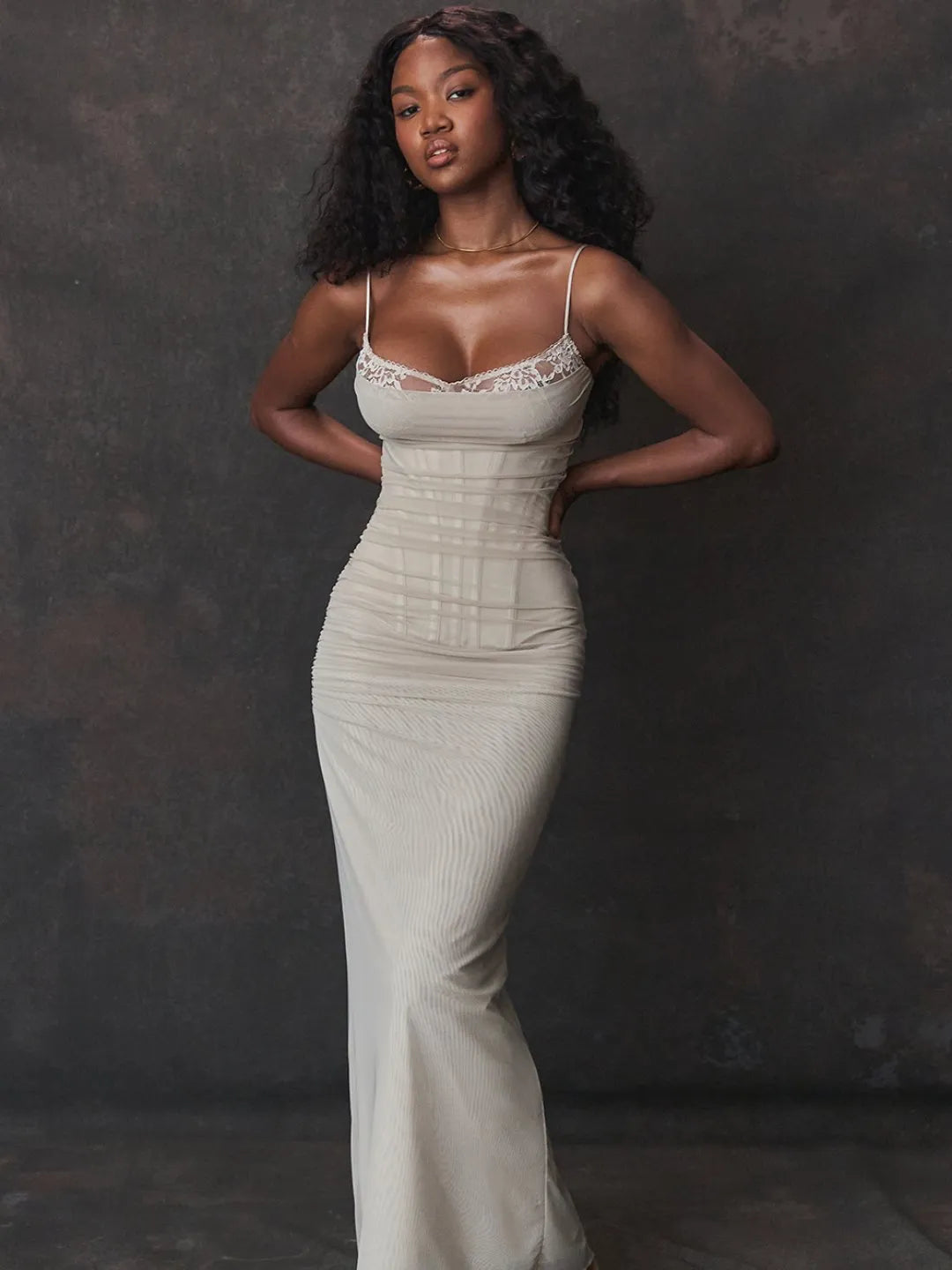 Vestido_Longo_Slim_Fit_-_Liviele_10.jpg