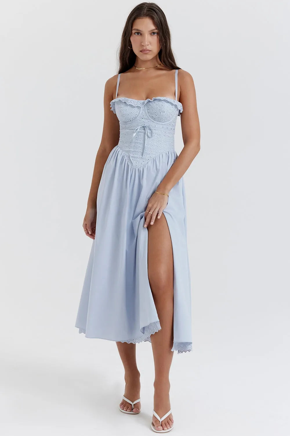 Vestido Midi Azul Bordado - Liviele