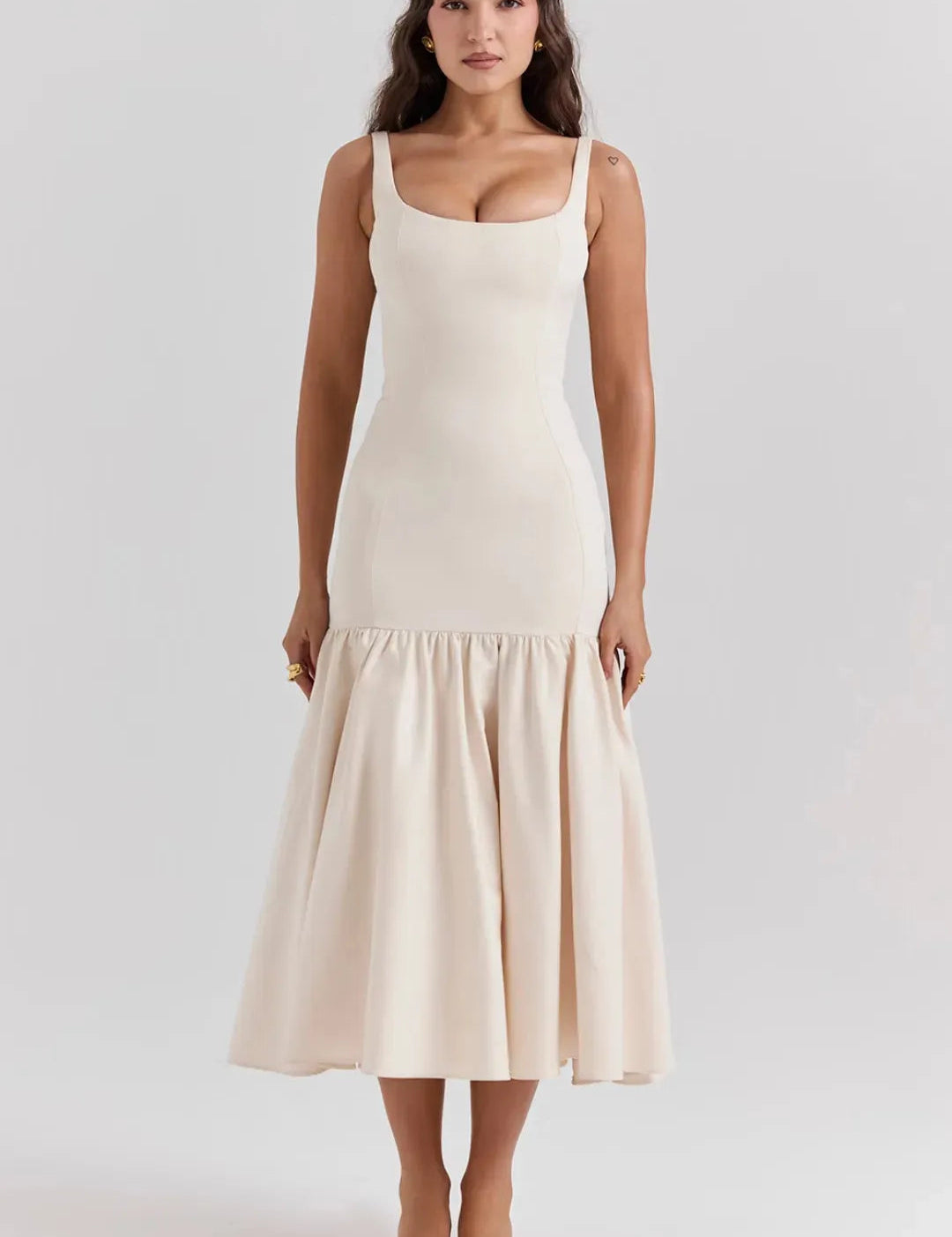 Vestido_Midi_Creme_Cintura_Caida_Vintage_-_Liviele_4.jpg