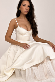 Vestido Midi Liviele - Modela a Cintura | Dupla Camada