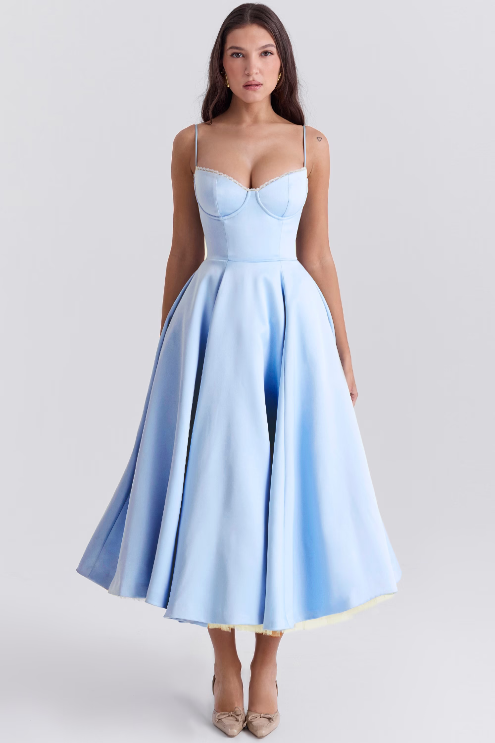 Vestido Midi Liviele - Modela a Cintura | Dupla Camada