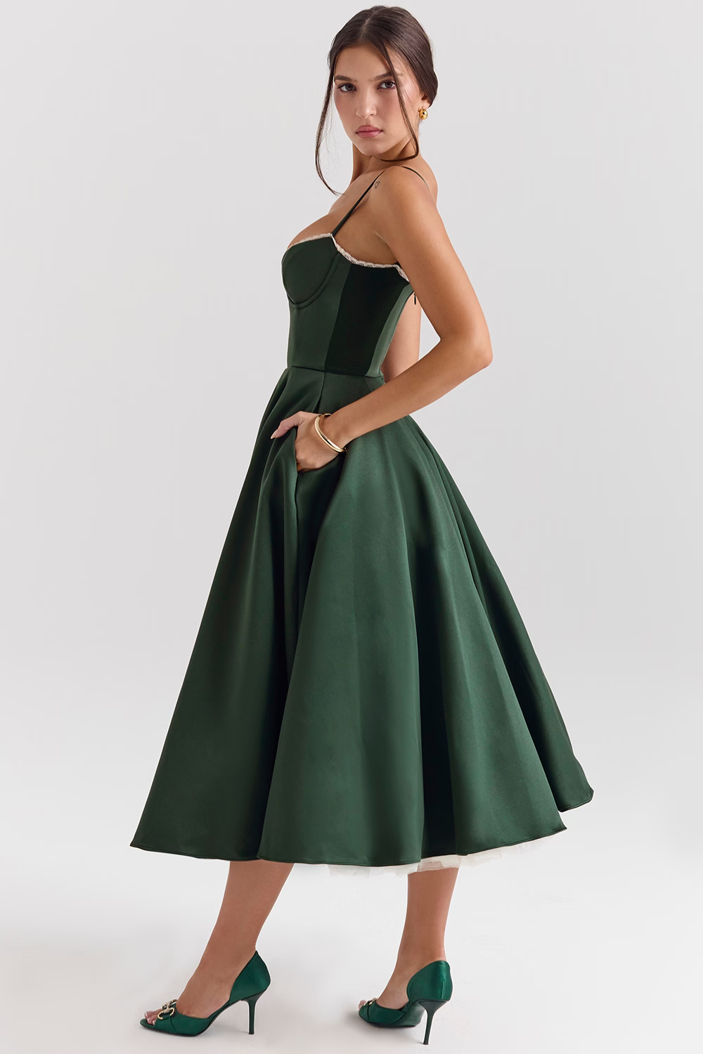 Vestido Midi Liviele - Modela a Cintura | Dupla Camada