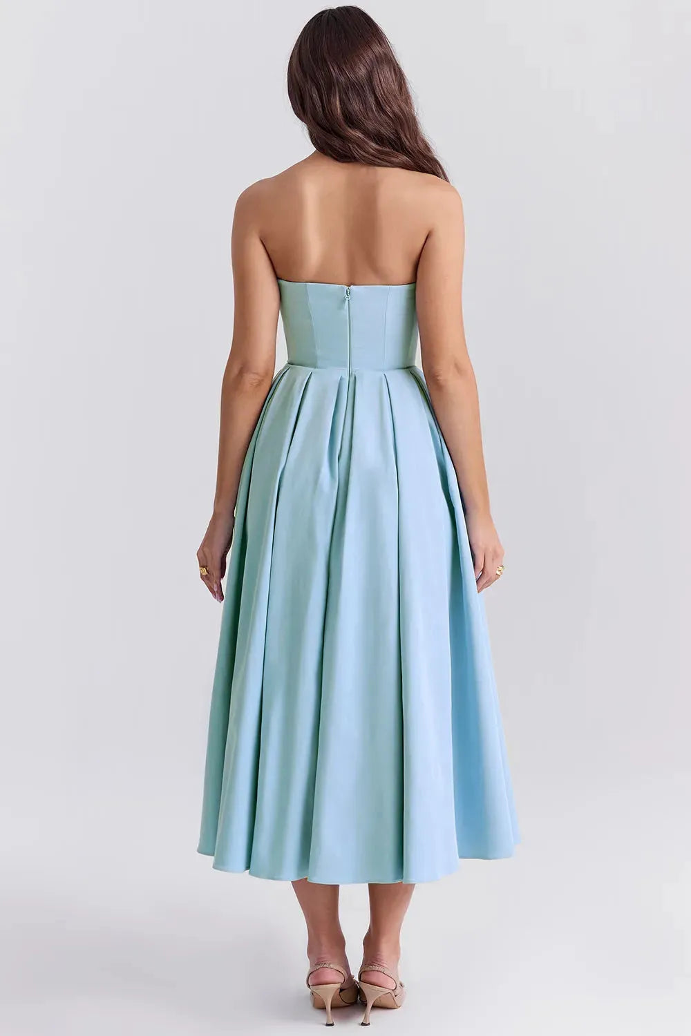 Vestido_Midi_Sem_Alca_Modelo_-_Liviele_5.jpg