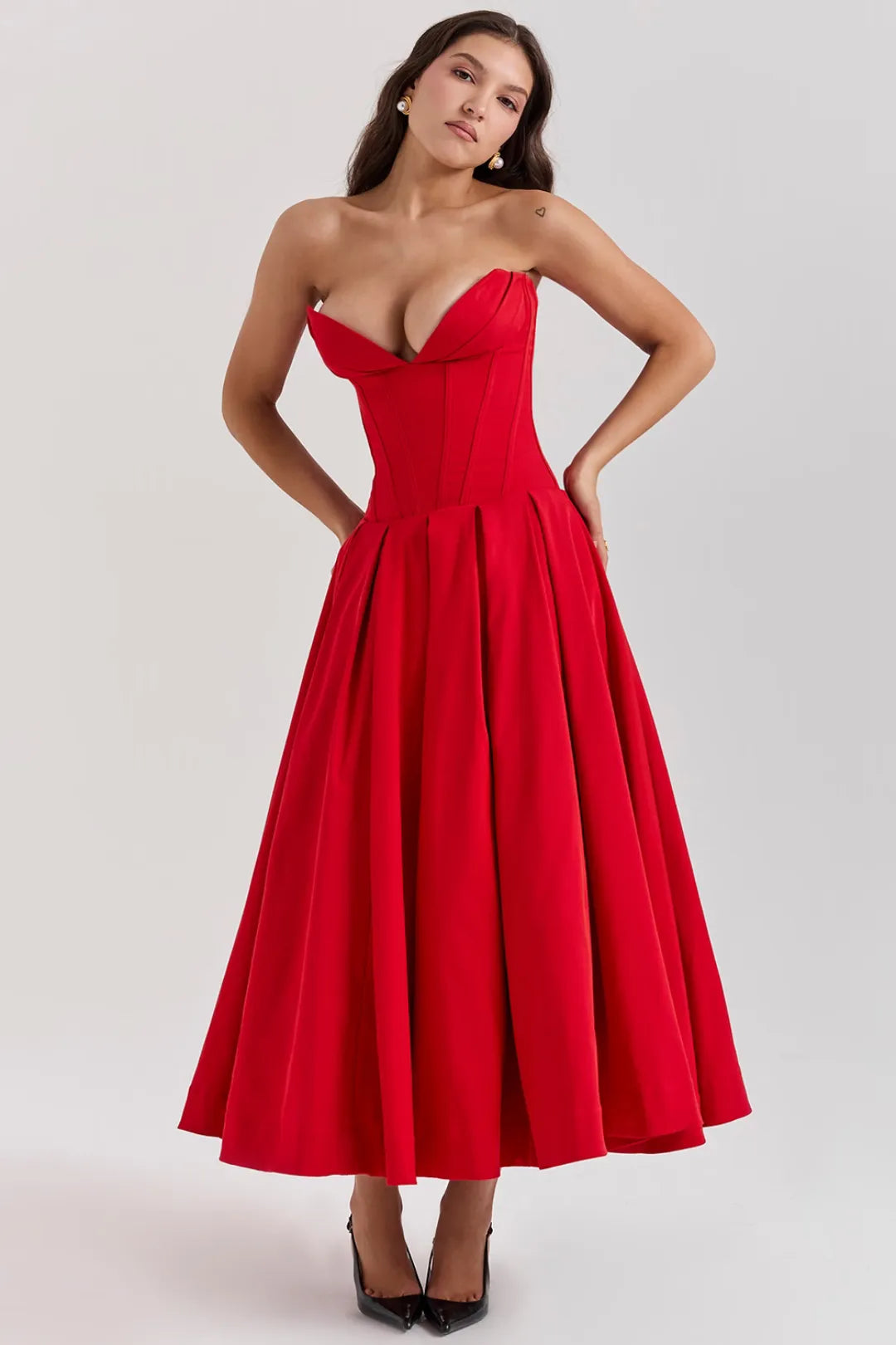 Vestido_Midi_Vermelho_-_Liviele_5.jpg