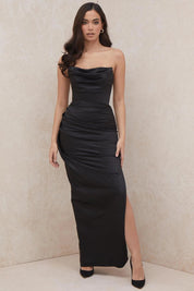 Vestido longo Com decote reto - Liviele